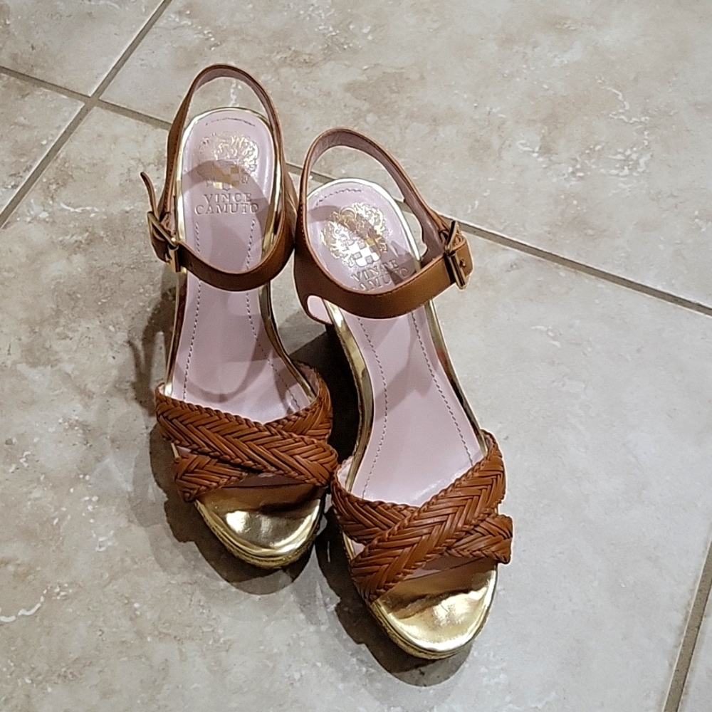 Vince Camuto Wedge Sandles